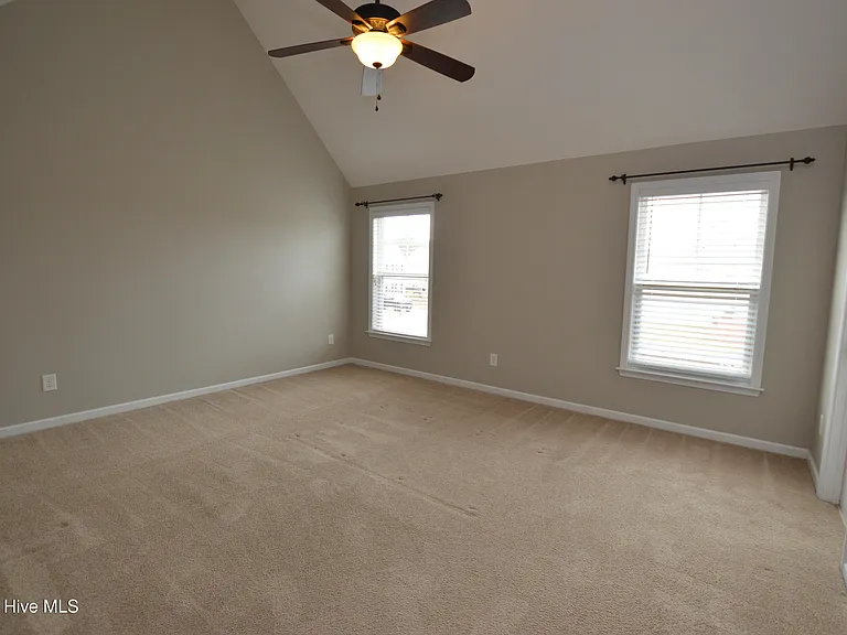 115 Pamlico Dr — Photo 30