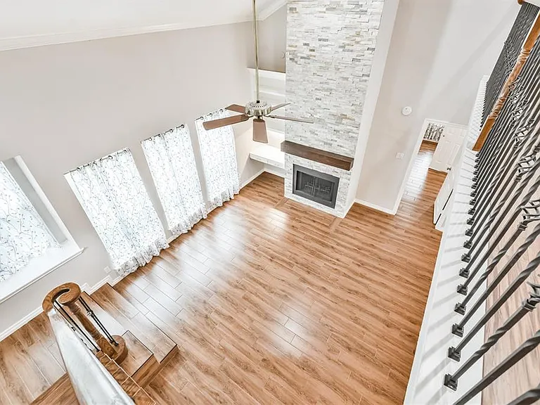 10327 Brickyard Ct — Photo 6