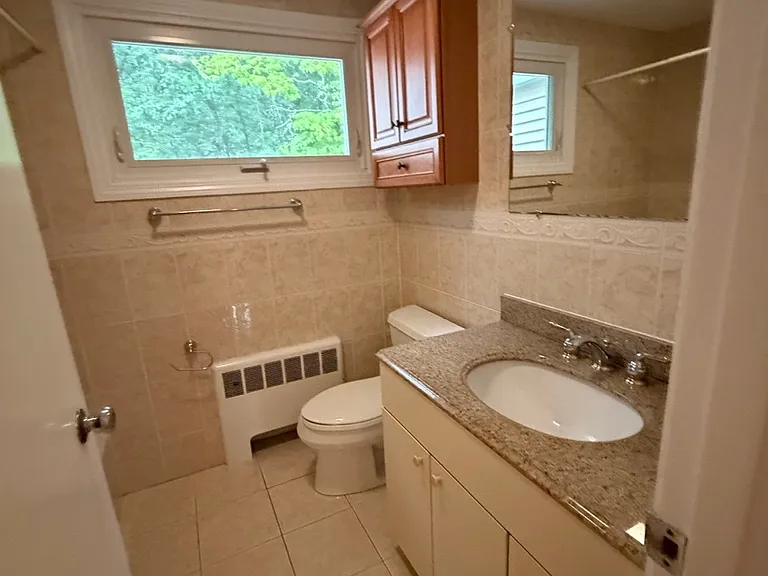 28 Whipple Rd — Photo 8