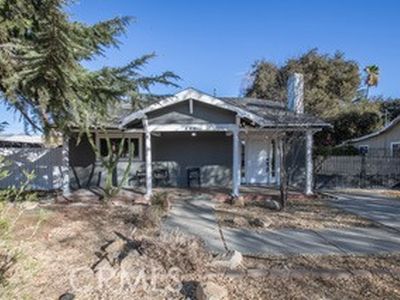 886 Edgar Ave, Beaumont, CA, 92223