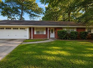 241 Etheridge Dr, Crossett, AR 71635