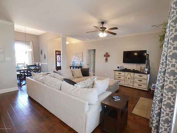 4th image of 3378 Pecan Estates Dr