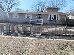 736 S Wilson St, Fort Scott, KS 66701