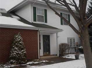 6719 Rosewood Ct, Middleburg Heights, OH 44130