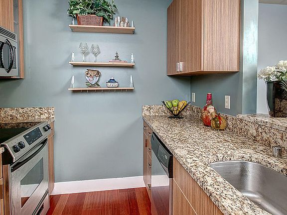 2nd image of 711 E Denny Way Unit 204