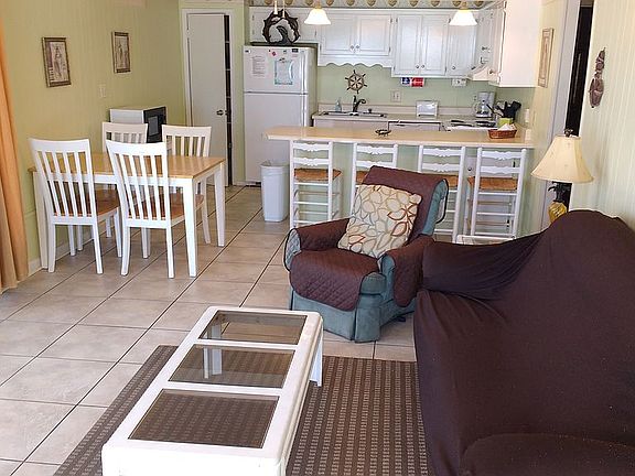 5th image of 667 Nautilus Ct Unit 306