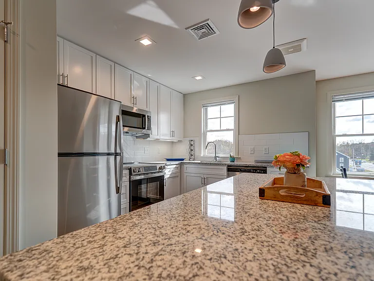 3311 Whitney Ave #201 — Photo 9