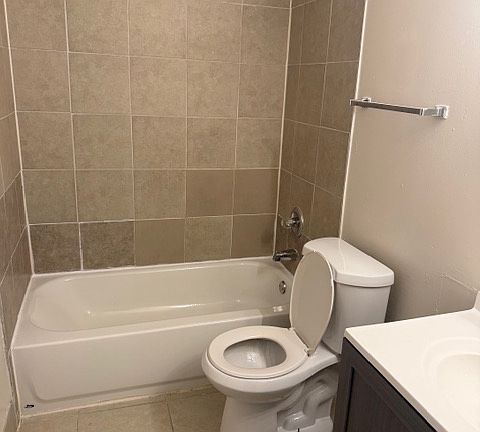 4th image of 441 Perrie Dr #102