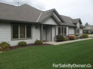 N160W18901 Oakland Dr, Jackson, WI 53037