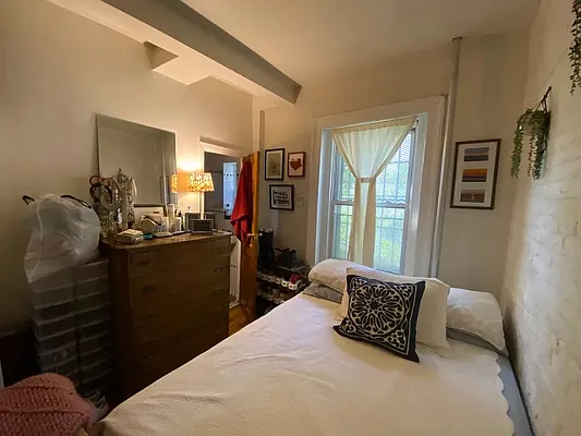 Rented by Spot It Realty LLC | media 14