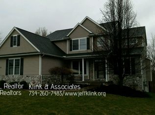 13618 Seneca Ct, Gregory, MI