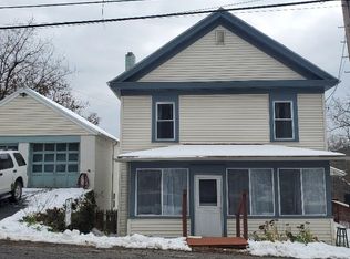 5638 North St, Camillus, NY 13031