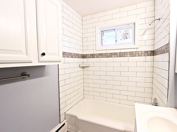Bathroom Tile 