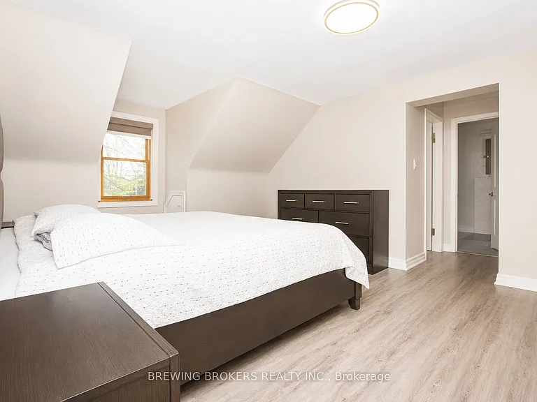 1299 Stavebank Rd — Photo 25