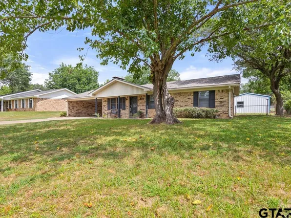 211 Jefferies St, Lindale, TX 75771