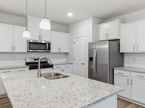 Meadowlark 28 - Functional Layout in this Modern Kitchen