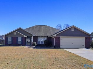 550 Bell Cir, Huntsville, AL 35811