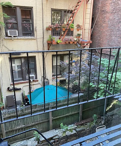 229 W 16th St #1C — Photo 39