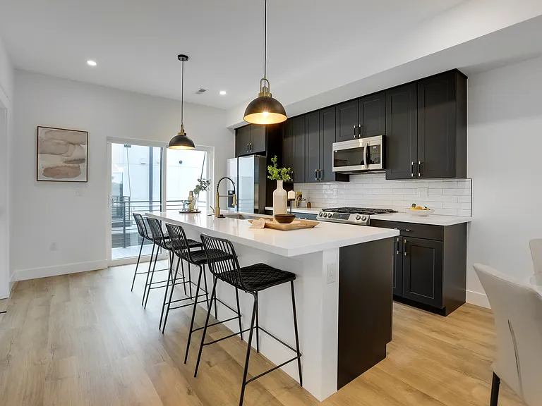 6958 W 13th Ave — Photo 3