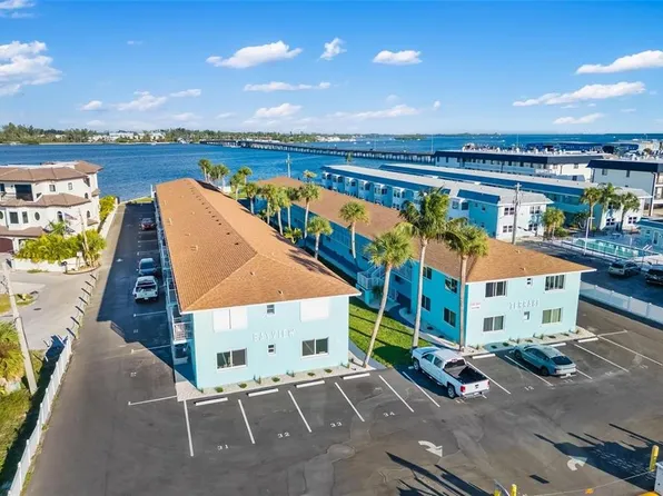 117 7th St N Unit 23, Bradenton Beach, FL 34217