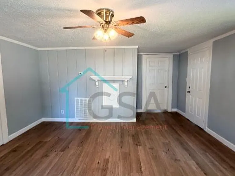 4113 E North St — Photo 10