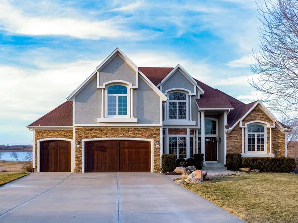 1824 N 700th Rd, Baldwin City, KS 66006