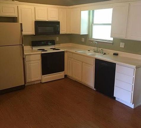 5th image of 15503 E 48th St