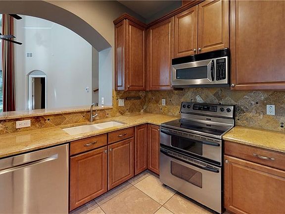2nd image of 4915 Anniston Cir