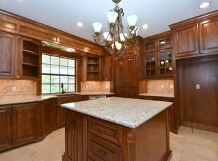 1503 Rosewood Ct, Friendswood, TX 77546