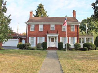 205 E Woodlawn Ave, Danville, IL 61832