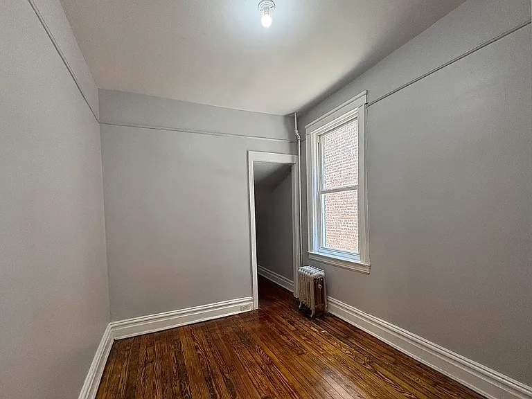 211 Grant Ave #1A — Photo 9