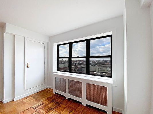 4th image of 65 E 19th St APT 10b