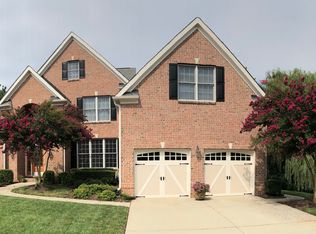 9004 Treesdale Ln, Raleigh, NC 27617