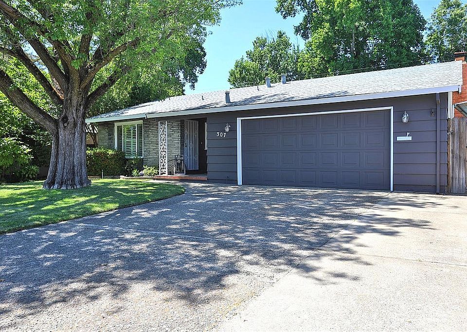 1st image of 307 Zola Ave