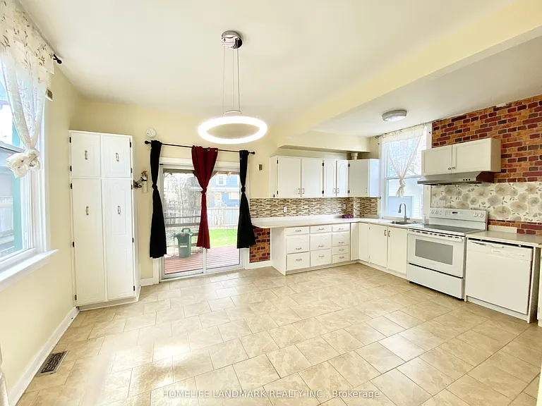 140 Vale Ave — Photo 11