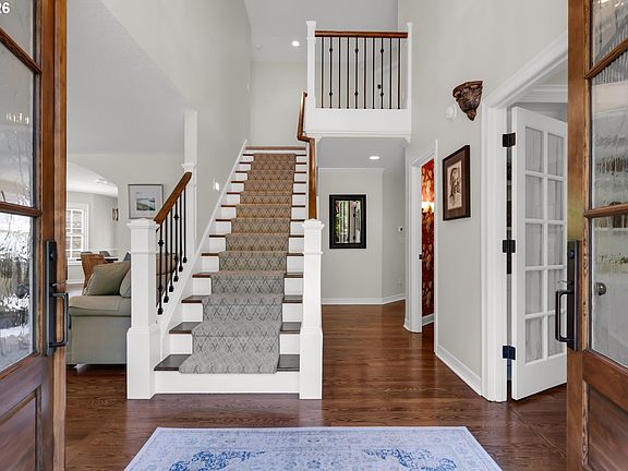 4th image of 5676 Southwood Dr