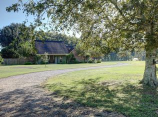 1813 Sawmill Hwy, Breaux Bridge, LA 70517