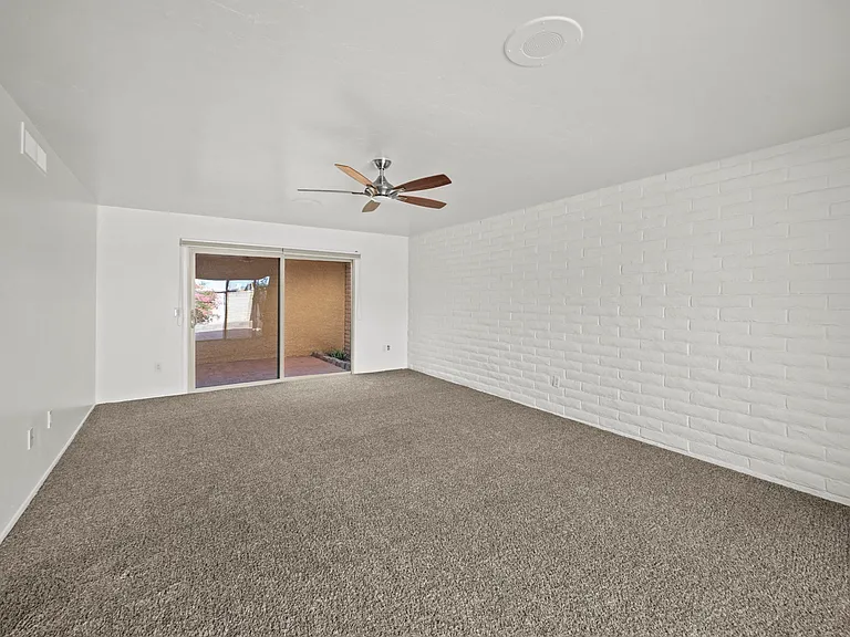 5733 N Camino De Las Estrellas — Photo 24