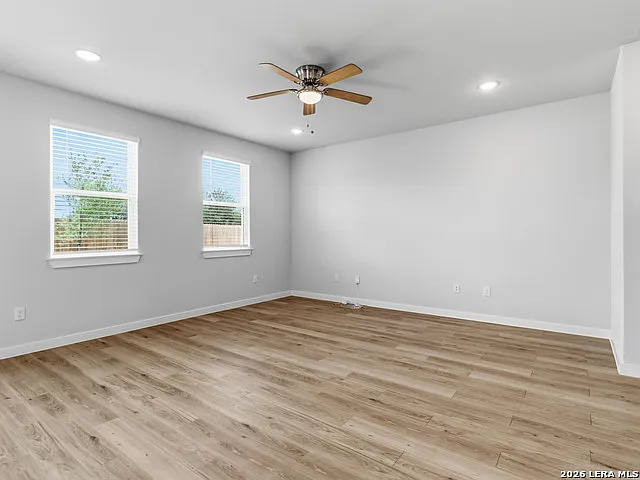 14607 Emerio Dr — Photo 3