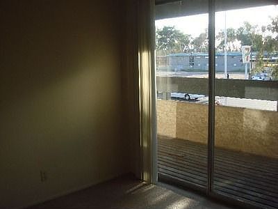 1st image of 1802 E Randall Dr APT 1