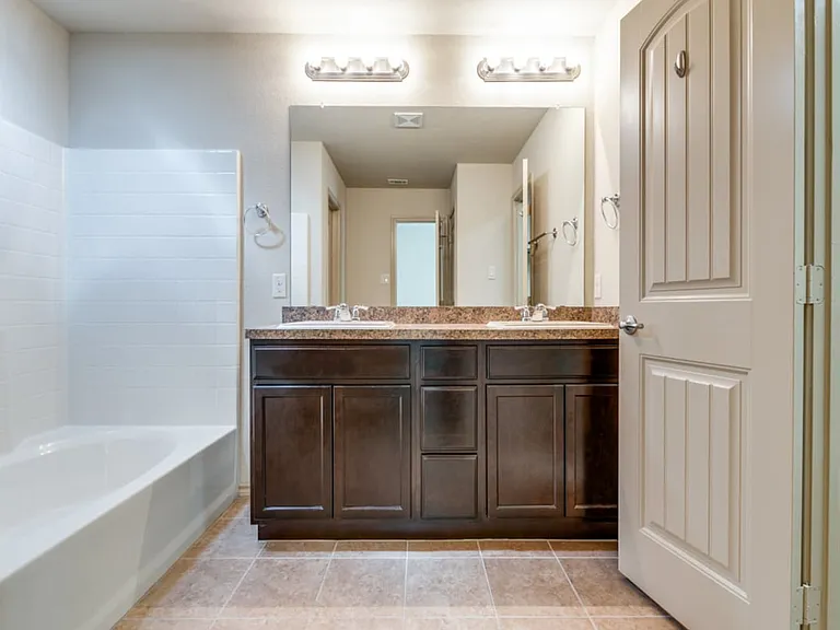5220 Austin Ridge Dr — Photo 5