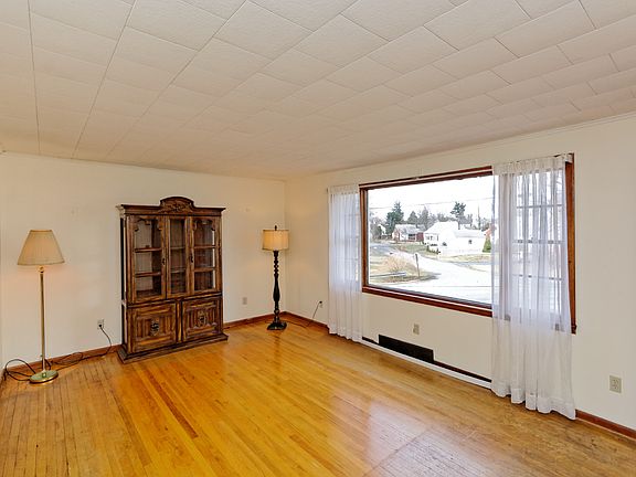 4th image of 47 Mellon Ave