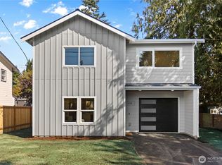 9735 Evanston Ave N, Seattle, WA 98103