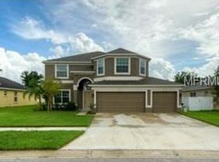10710 Carloway Hills Dr, Wimauma, FL 33598