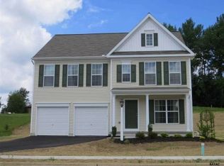 926 Kavanagh Cir, Red Lion, PA 17356