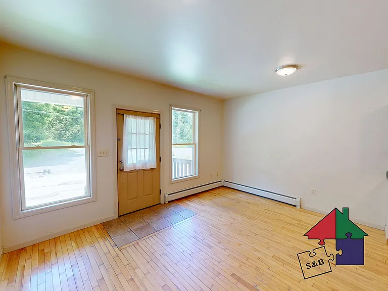 159 Mill St — Photo 2