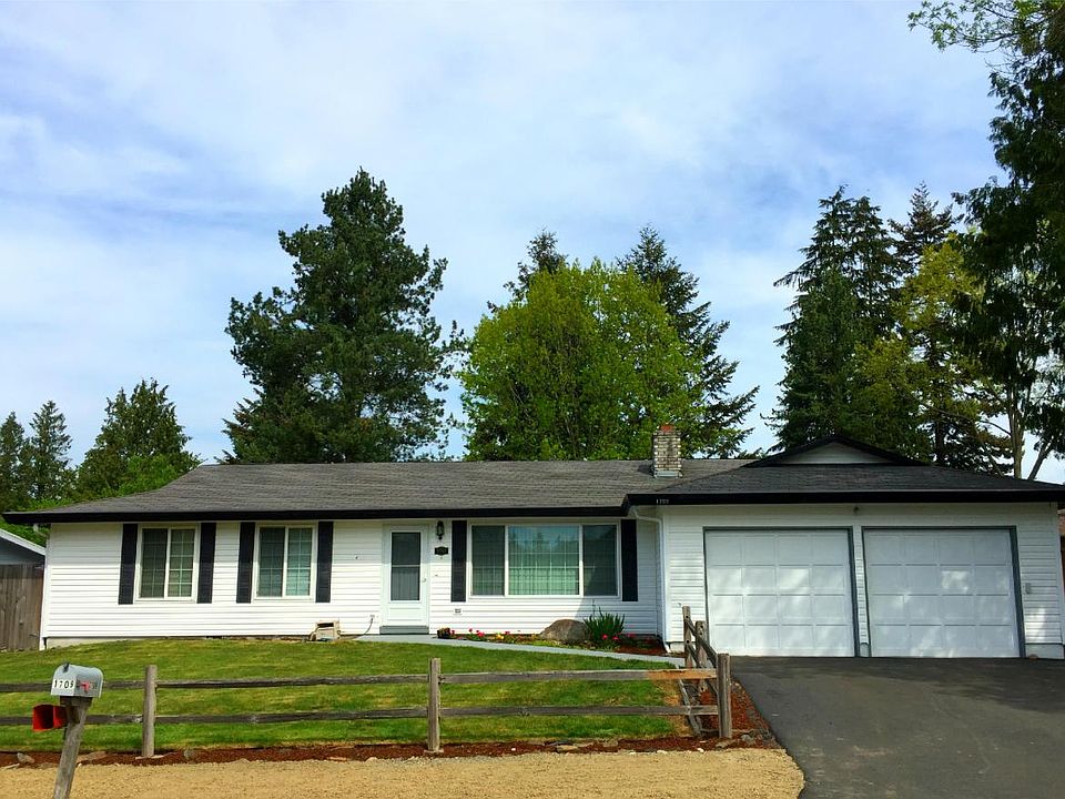 1st image of 1709 153rd St SW