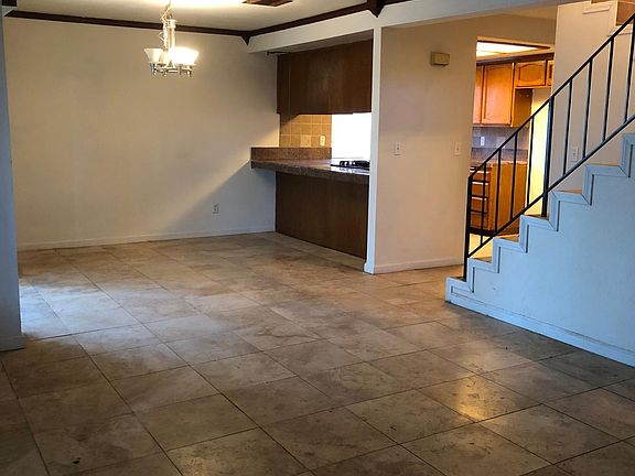 3rd image of 24373 Stacey Ave