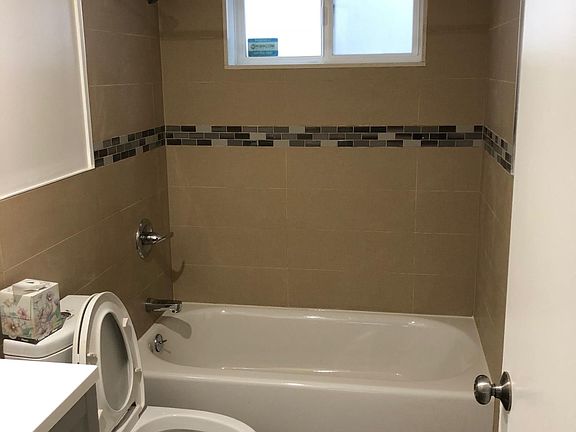 5th image of 227 Buena Vista Ave #2