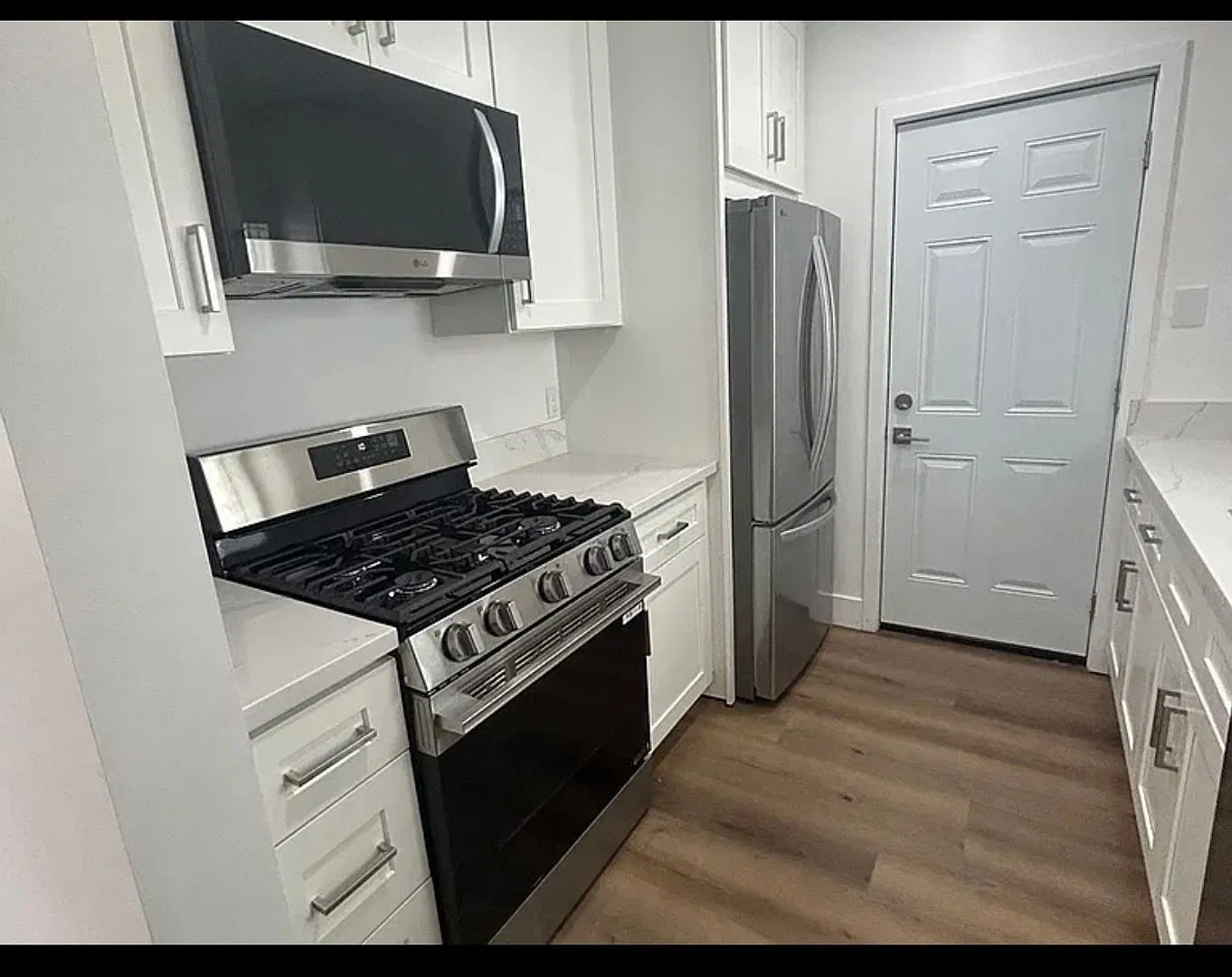 1022 Tait St — Photo 1